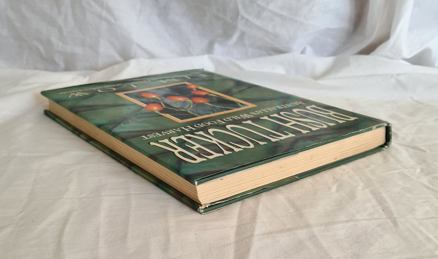 Bush Tucker by Tim Low