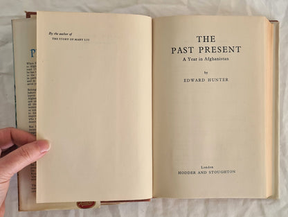 The Past Present by Edward Hunter