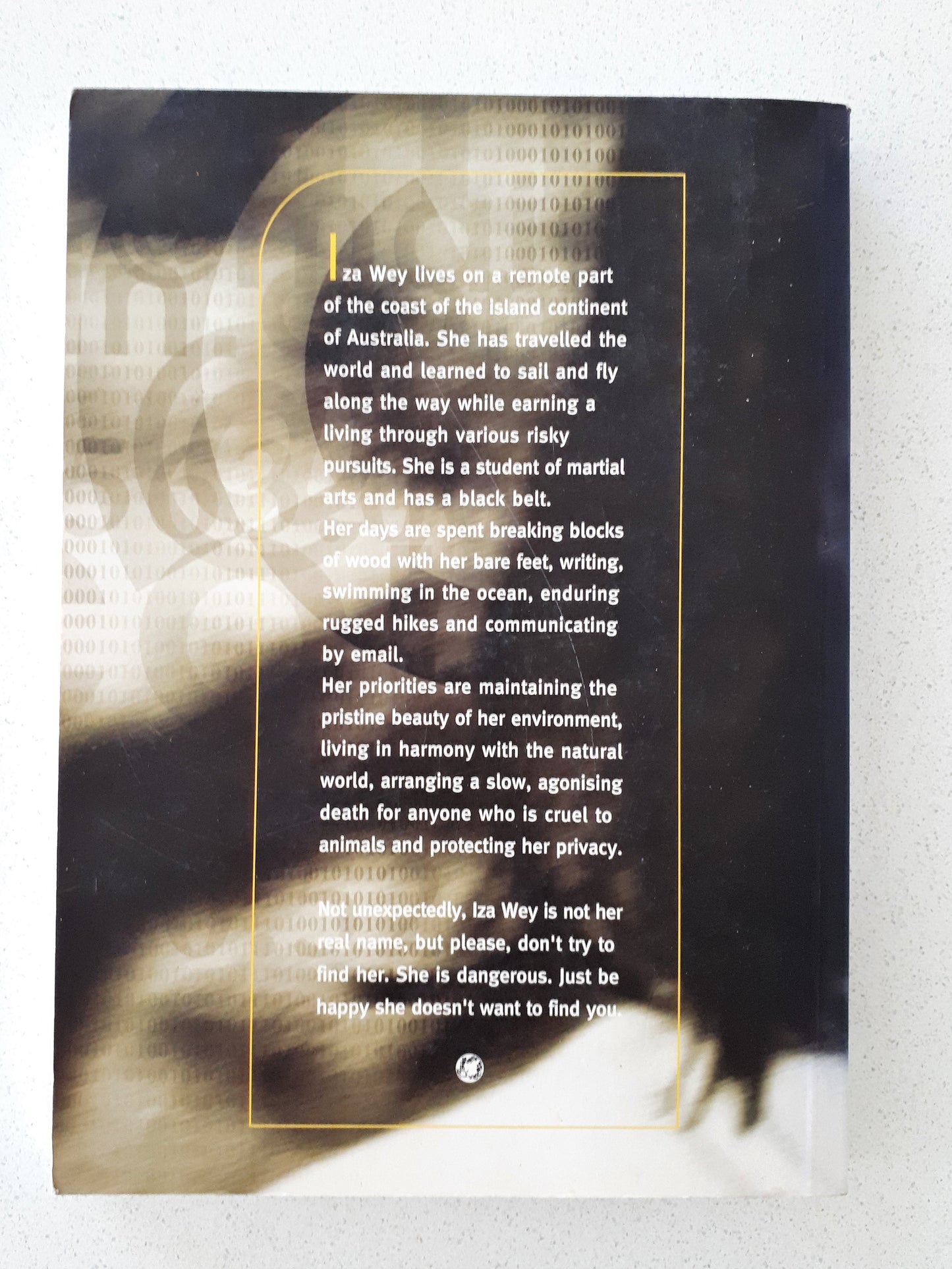 Feral & Fernandez by Iza Wey