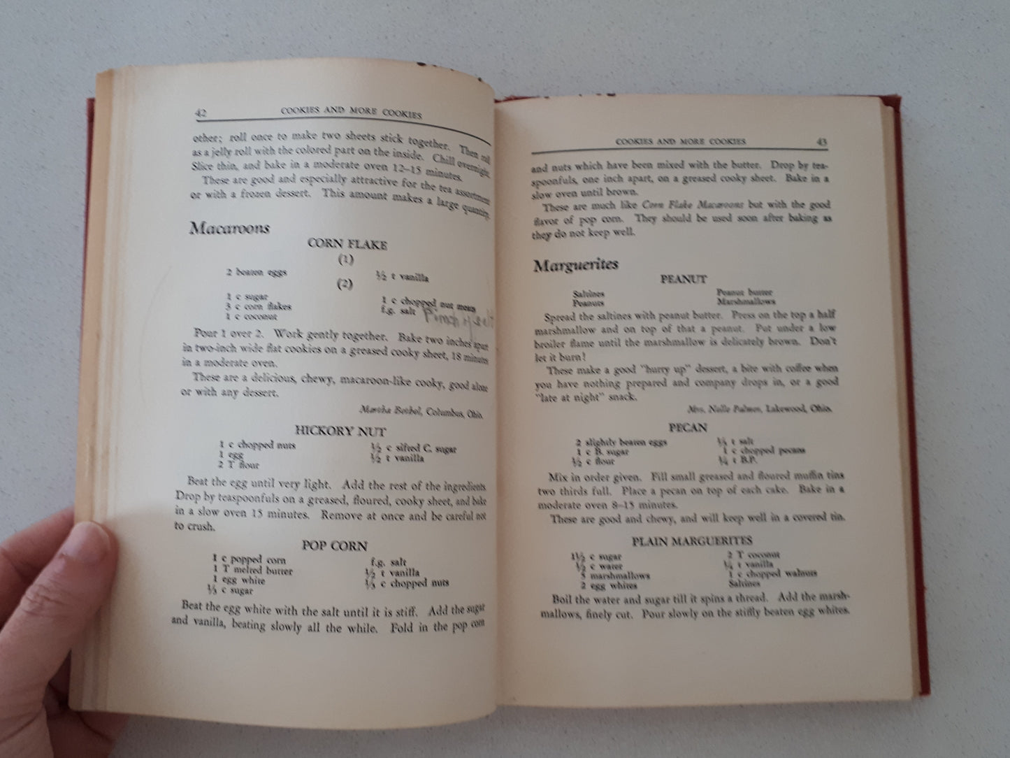 Cookies and More Cookies by Lois Lintner Sumpton & Marguerite Lintner Ashbrook