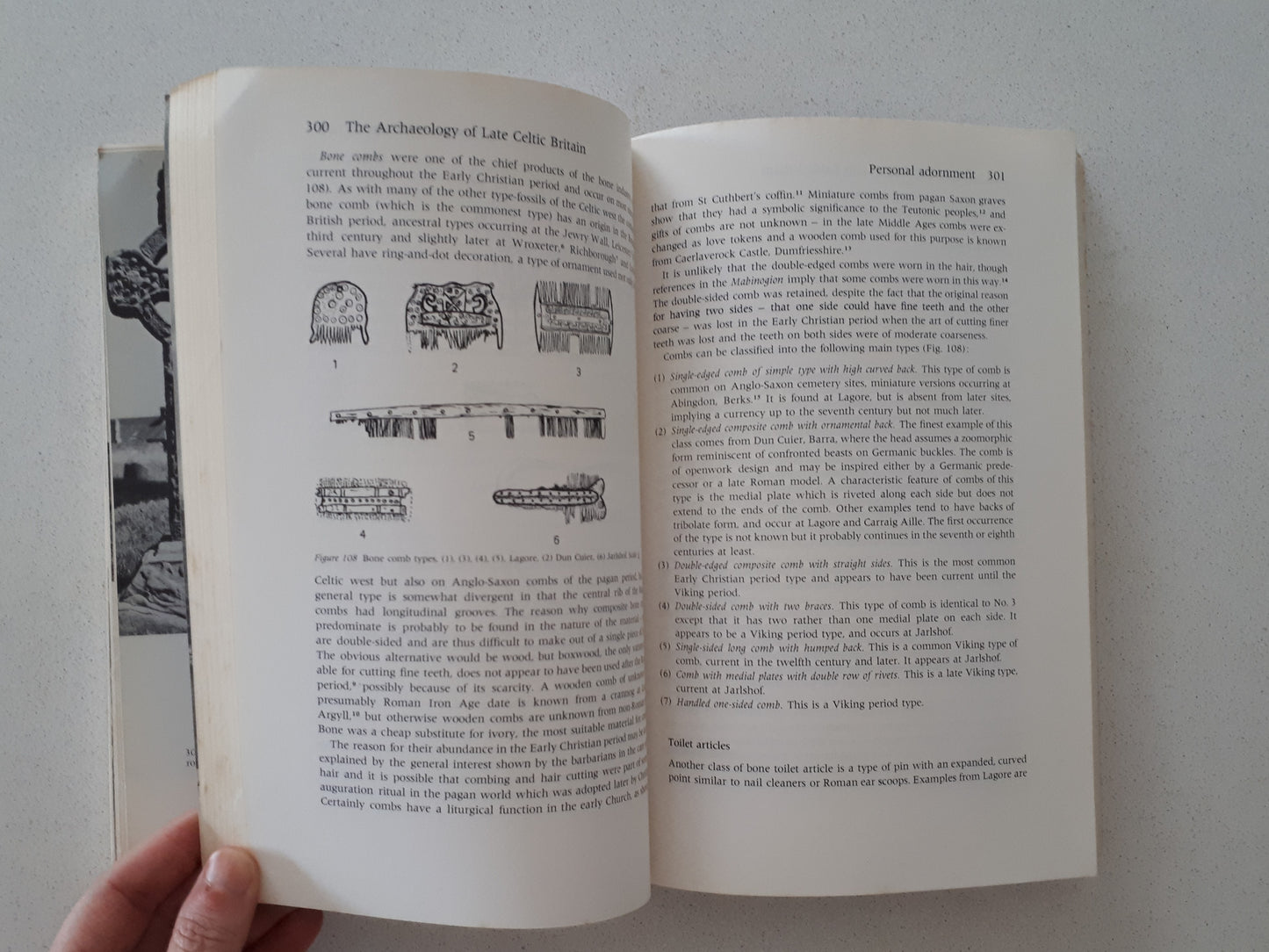 The Archaeology of Late Celtic Britain and Ireland by Lloyd Laing
