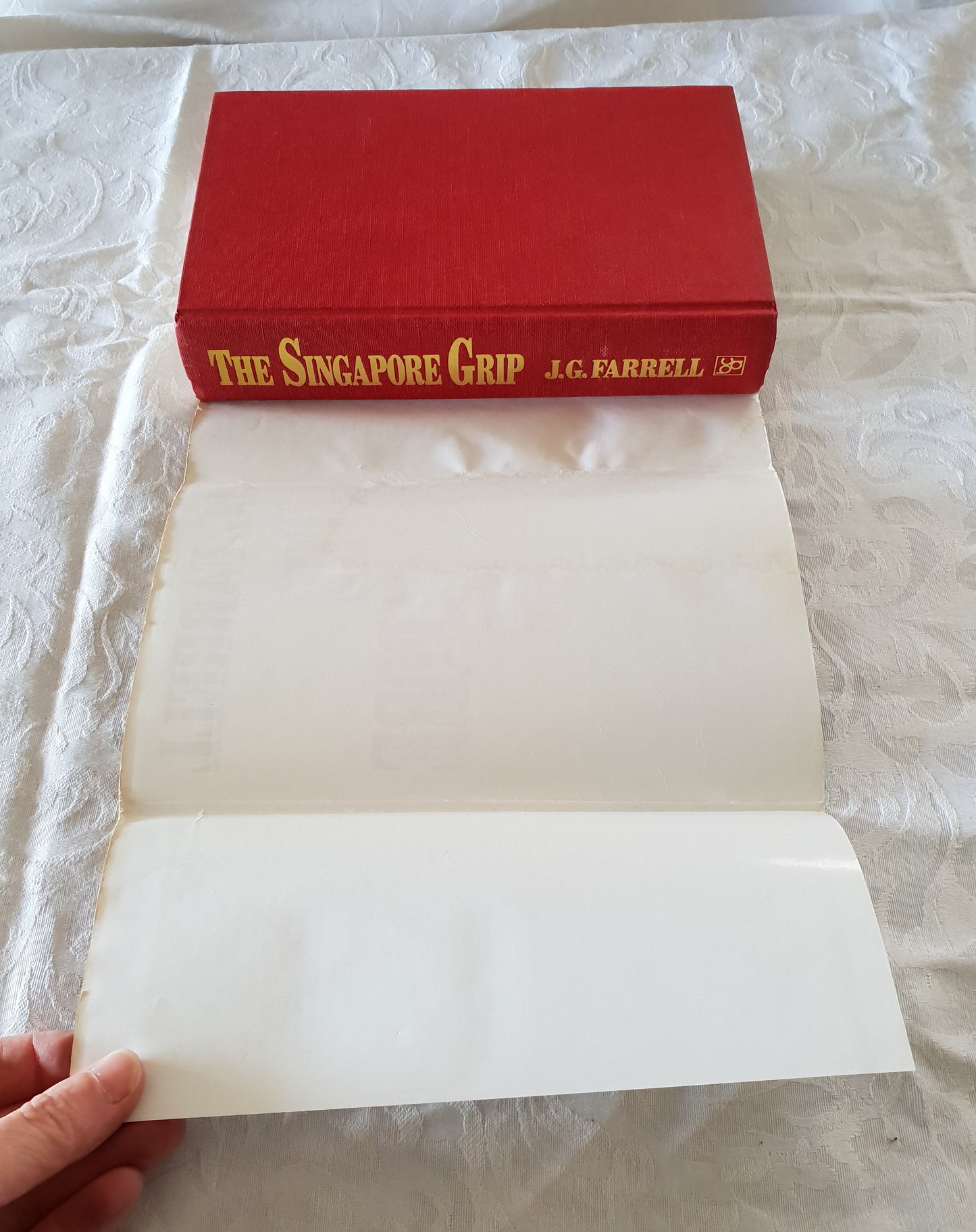 The Singapore Grip by J. G. Farrell