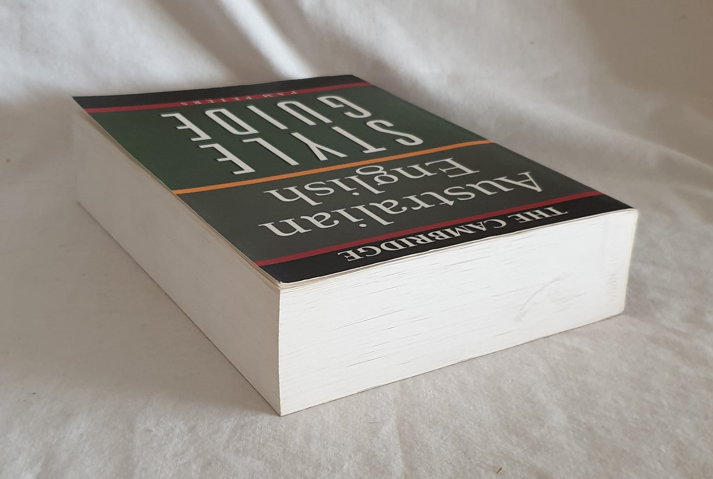The Cambridge Australian English Style Guide by Pam Peters