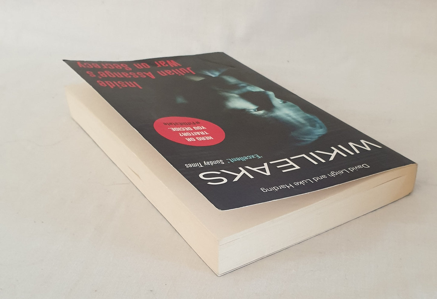 Wikileaks by David Leigh and Luke Harding