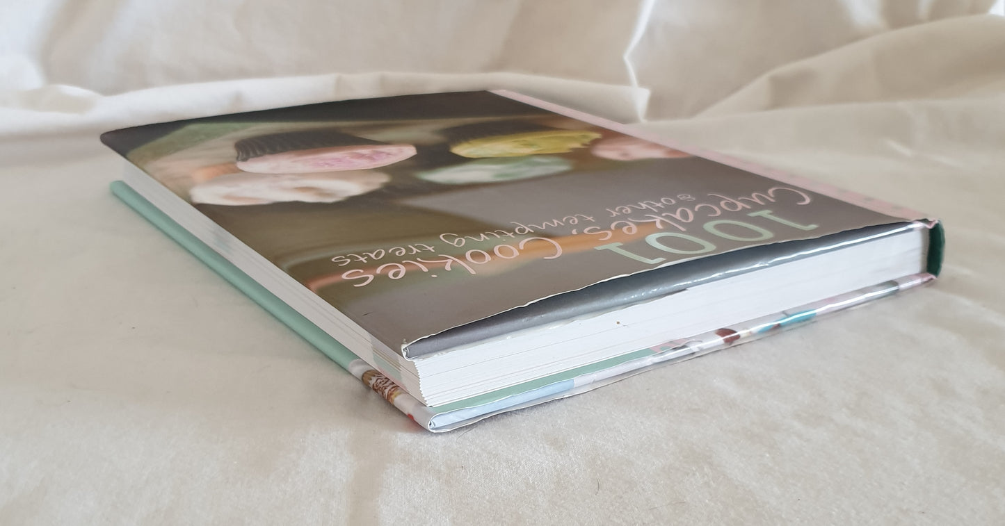 1001 Cupcakes, Cookies & Other Tempting Treats by Susanna Tee