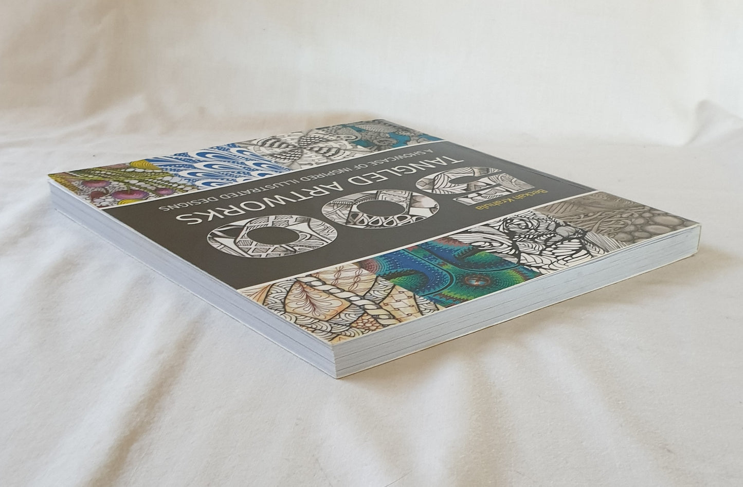 500 Tangled Artworks by Beckah Krahula