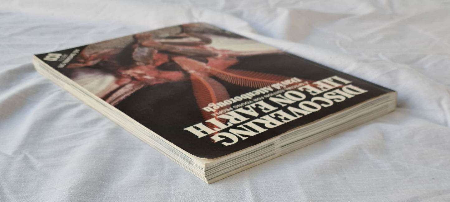 Discovering Life on Earth by David Attenborough