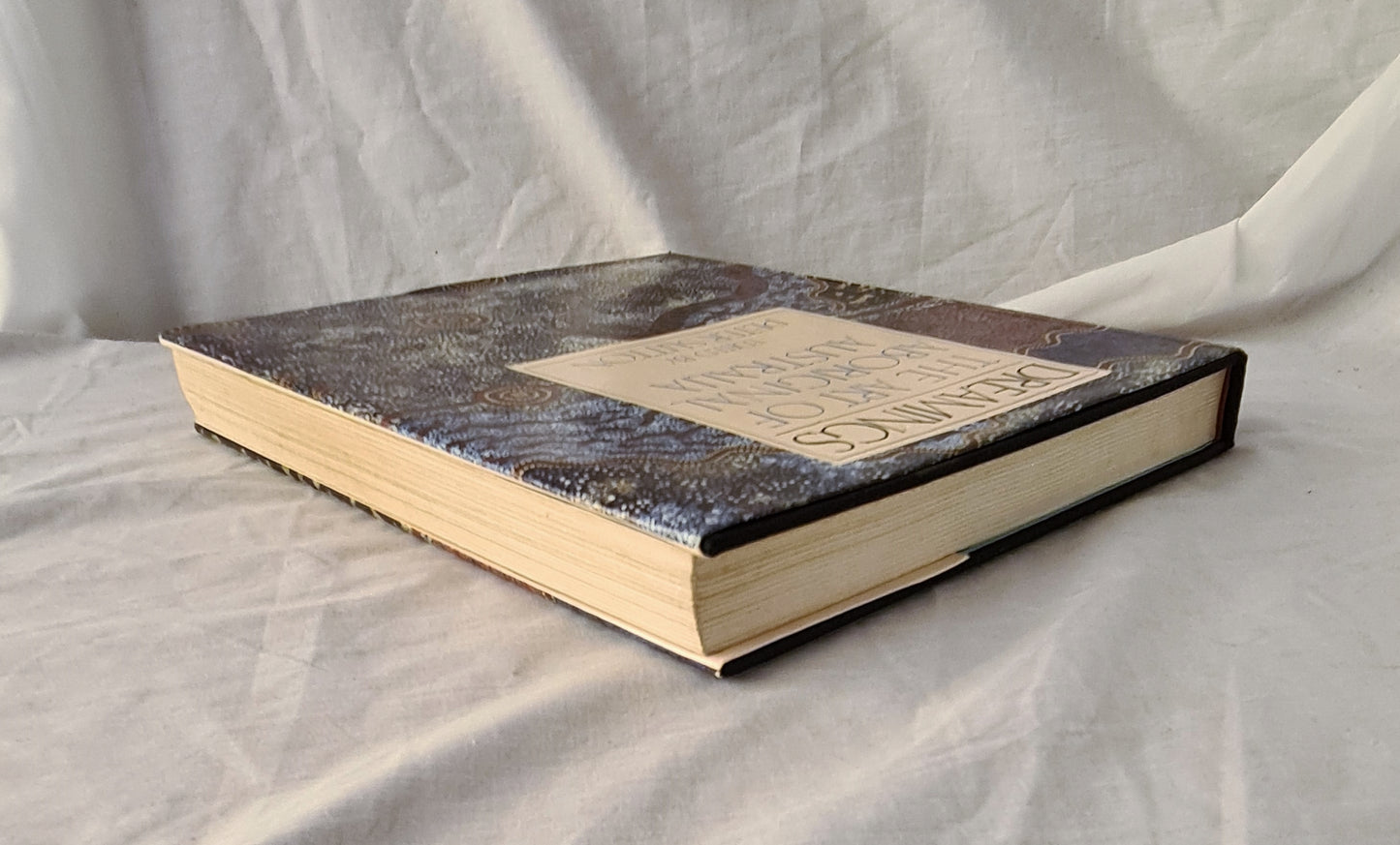 Dreamings by Peter Sutton