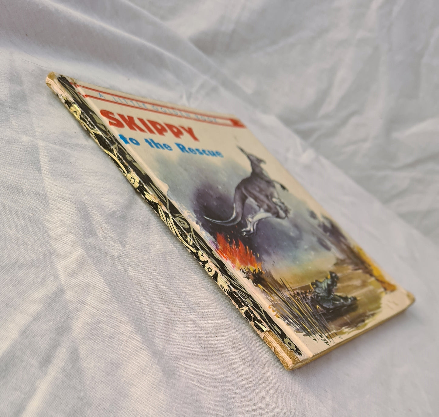 Skippy to the Rescue by Victor Barnes