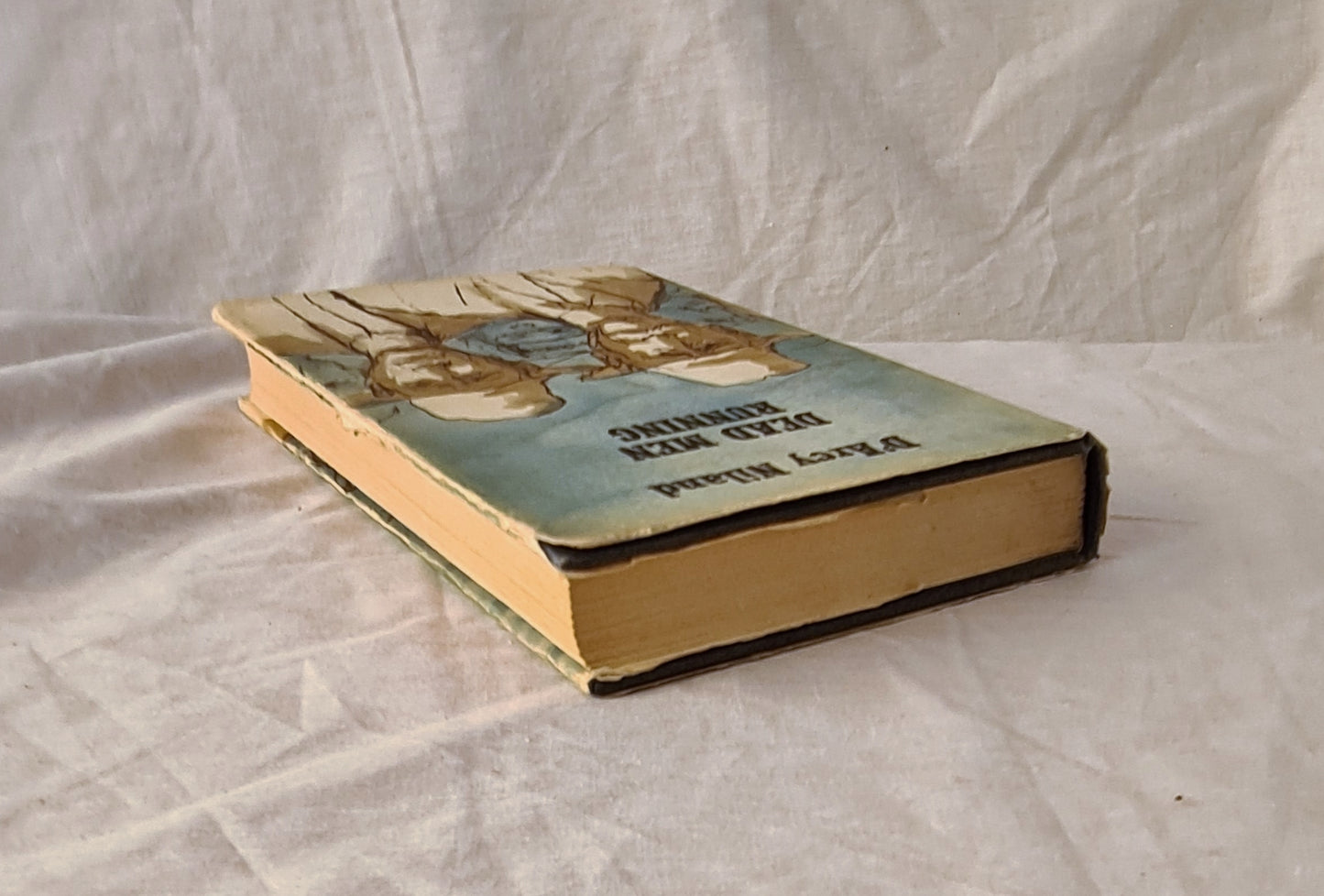 Dead Men Running by D’Arcy Niland