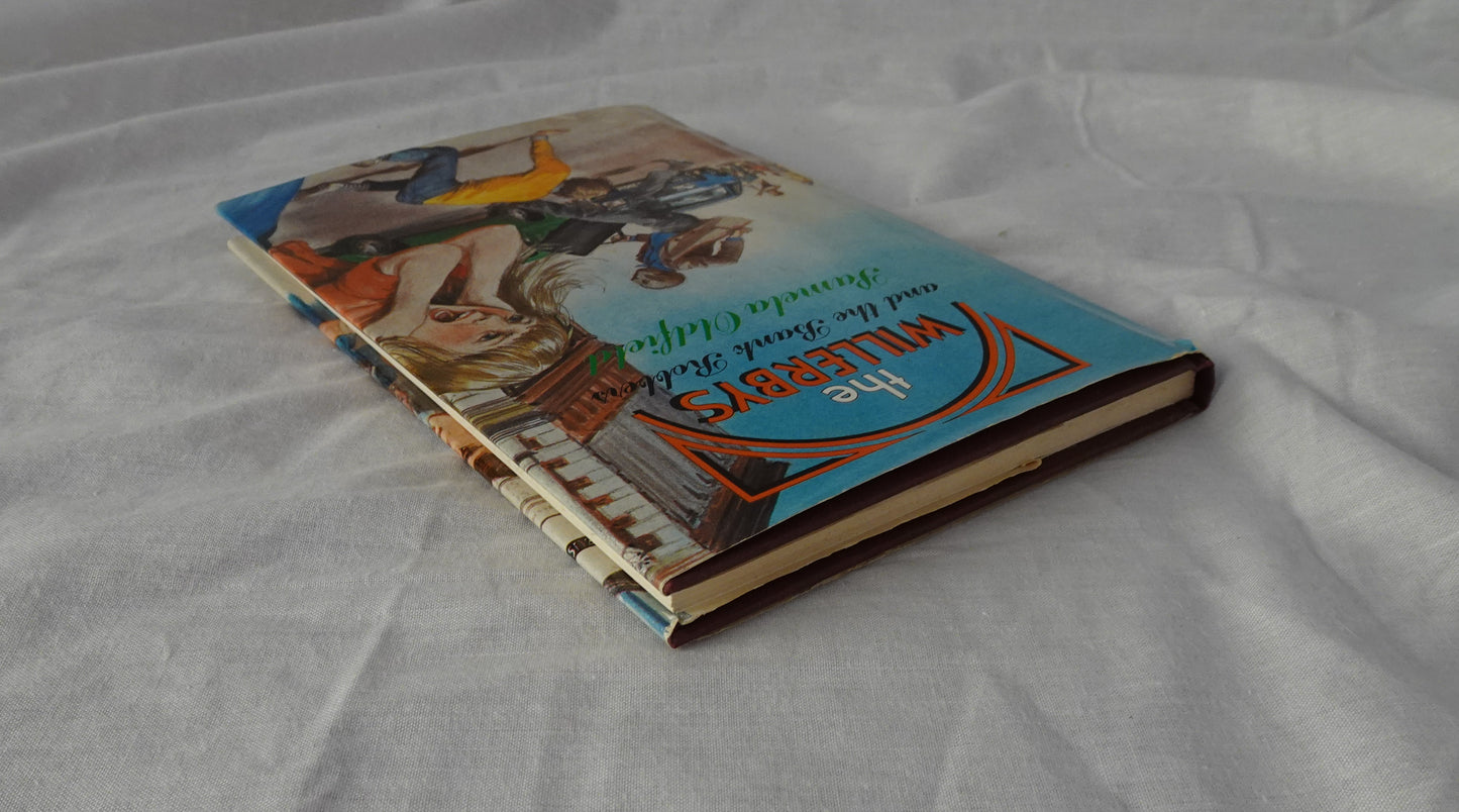 The Willerbys and the Bank Robbers by Pamela Oldfield