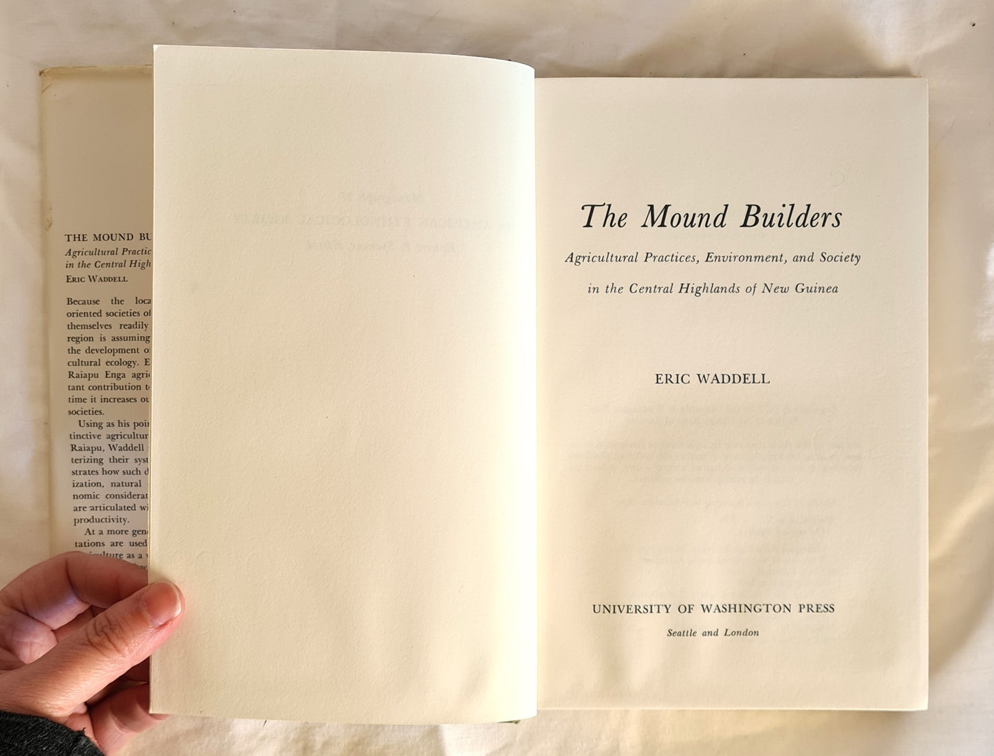 The Mound Builders by Eric Waddell
