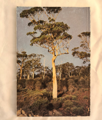 Forest Trees of Tasmania by Peter Naughton