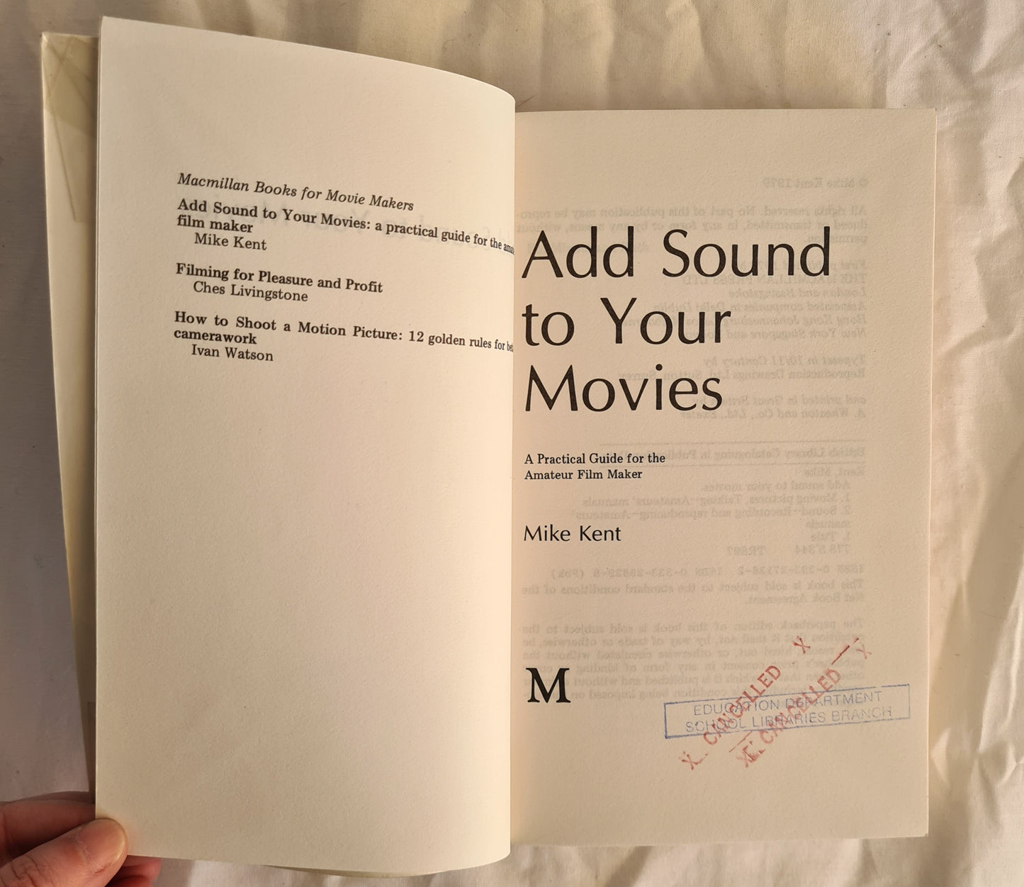 Add Sound to Yor Moves by Mike Kent