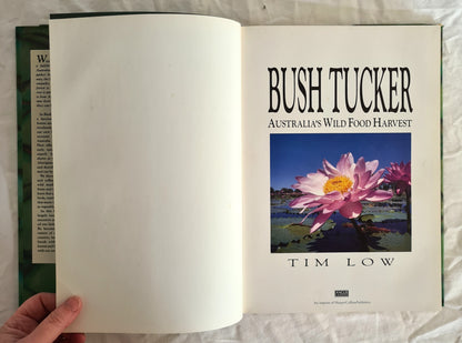 Bush Tucker by Tim Low