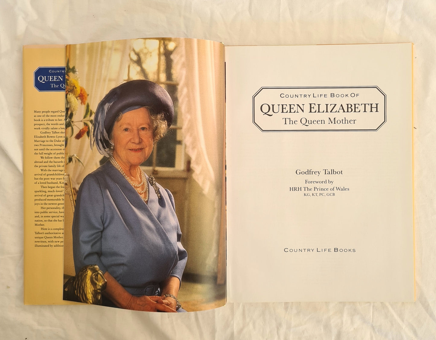 Country Life Book of Queen Elizabeth by Godfrey Talbot