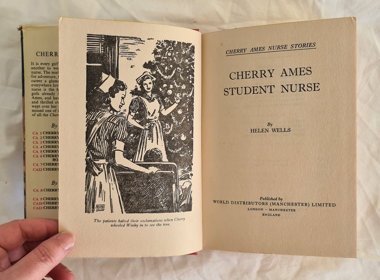 Cherry Ames Student Nurse by Helen Wells