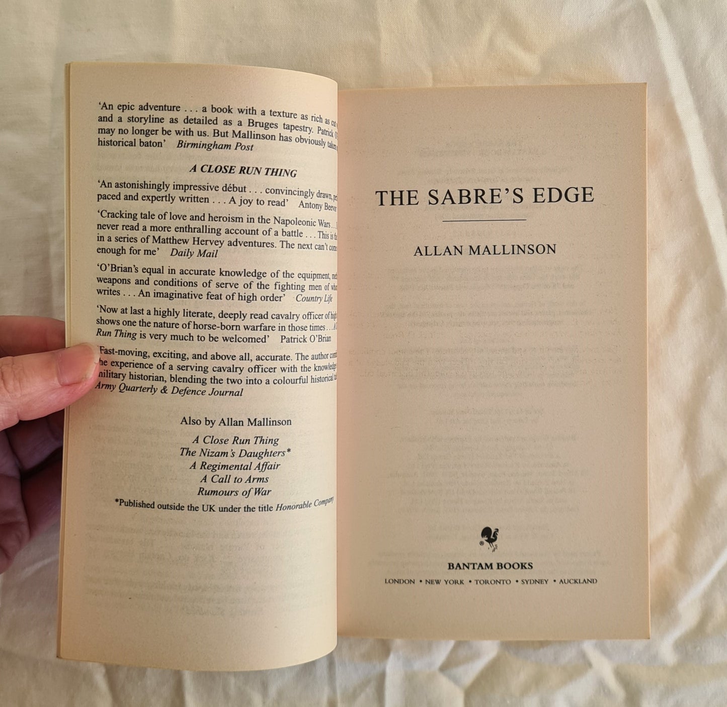 The Sabre’s Edge by Allan Mallinson