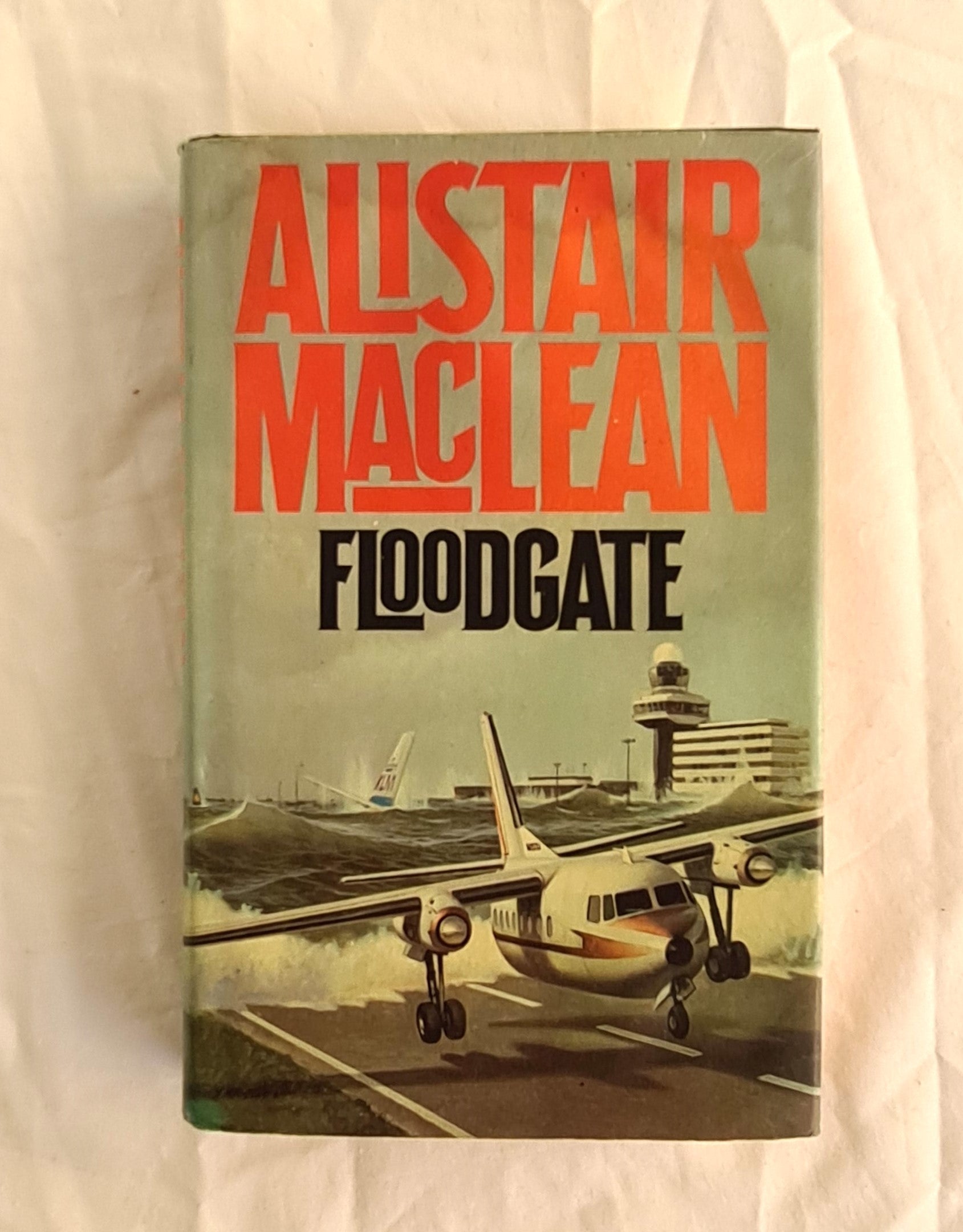 Floodgate by Alistair MacLean