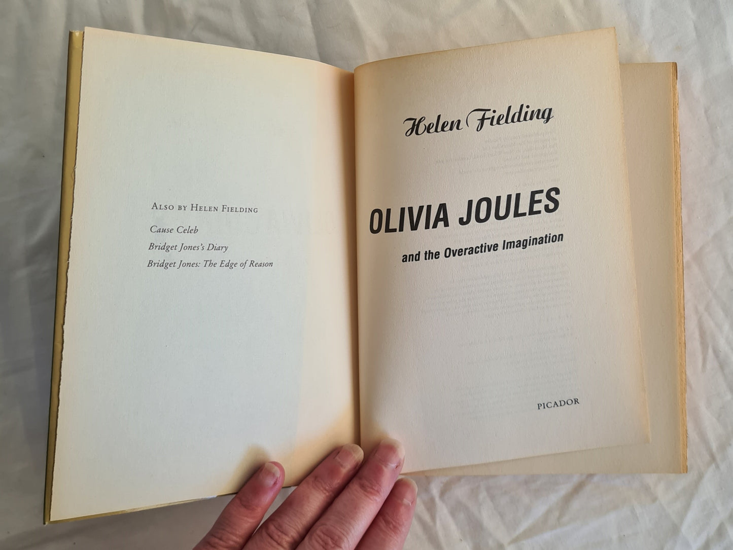 Olivia Joules by Helen Fielding