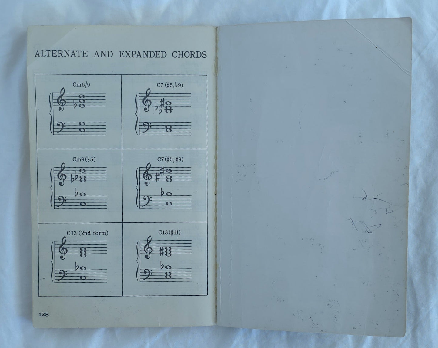3000 Chords for Piano or Organ by John Brimhall