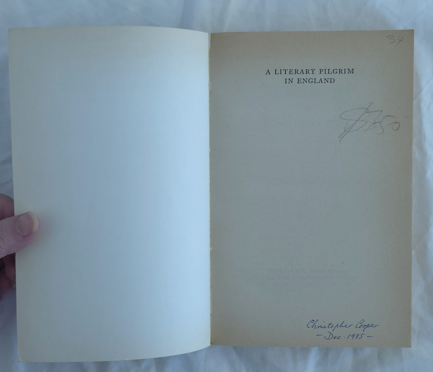 A Literary Pilgrim in England by Edward Thomas