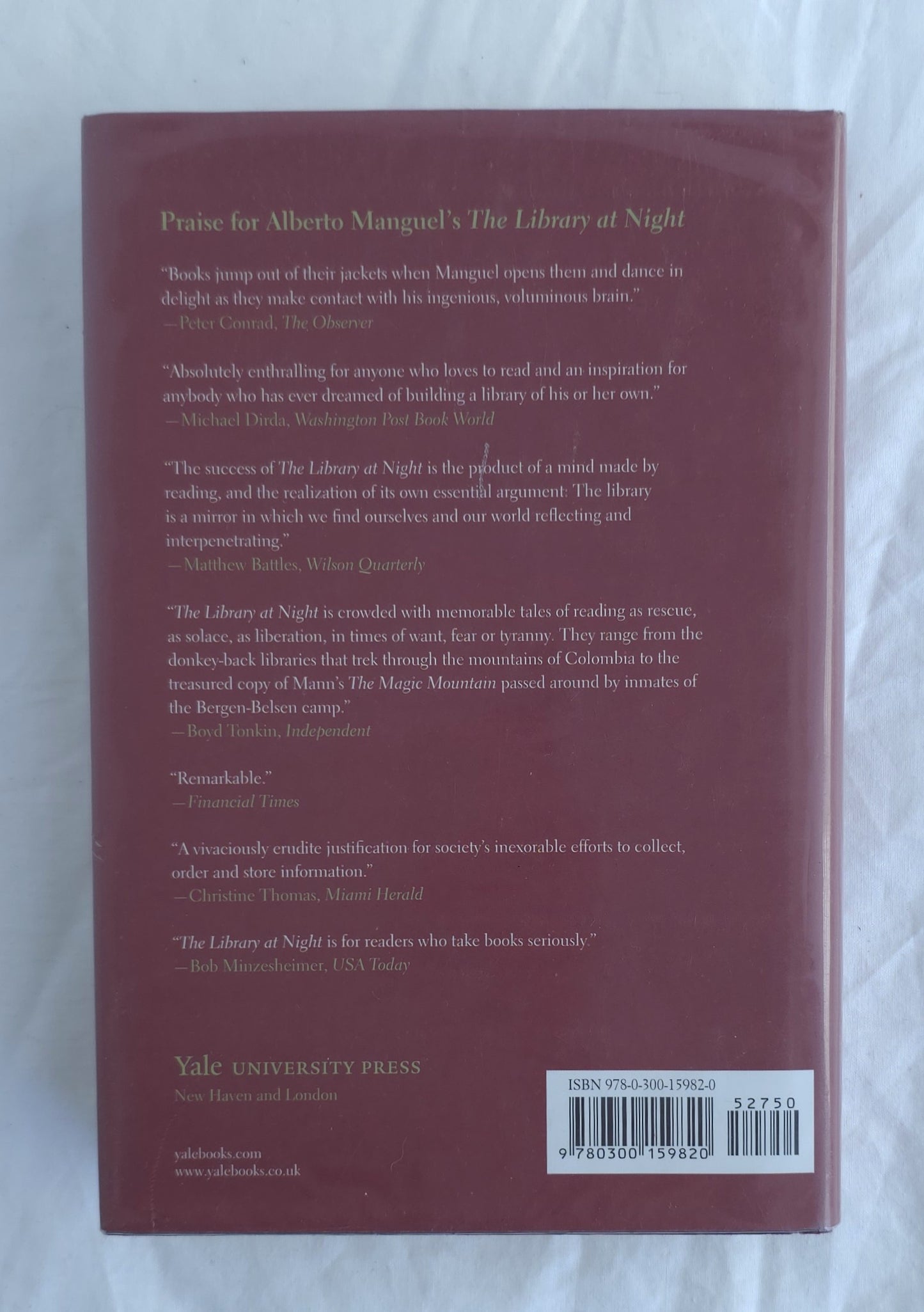 A Reader on Reading by Alberto Manguel