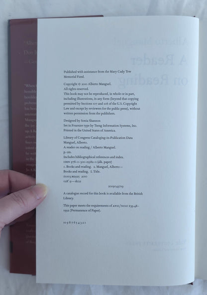 A Reader on Reading by Alberto Manguel