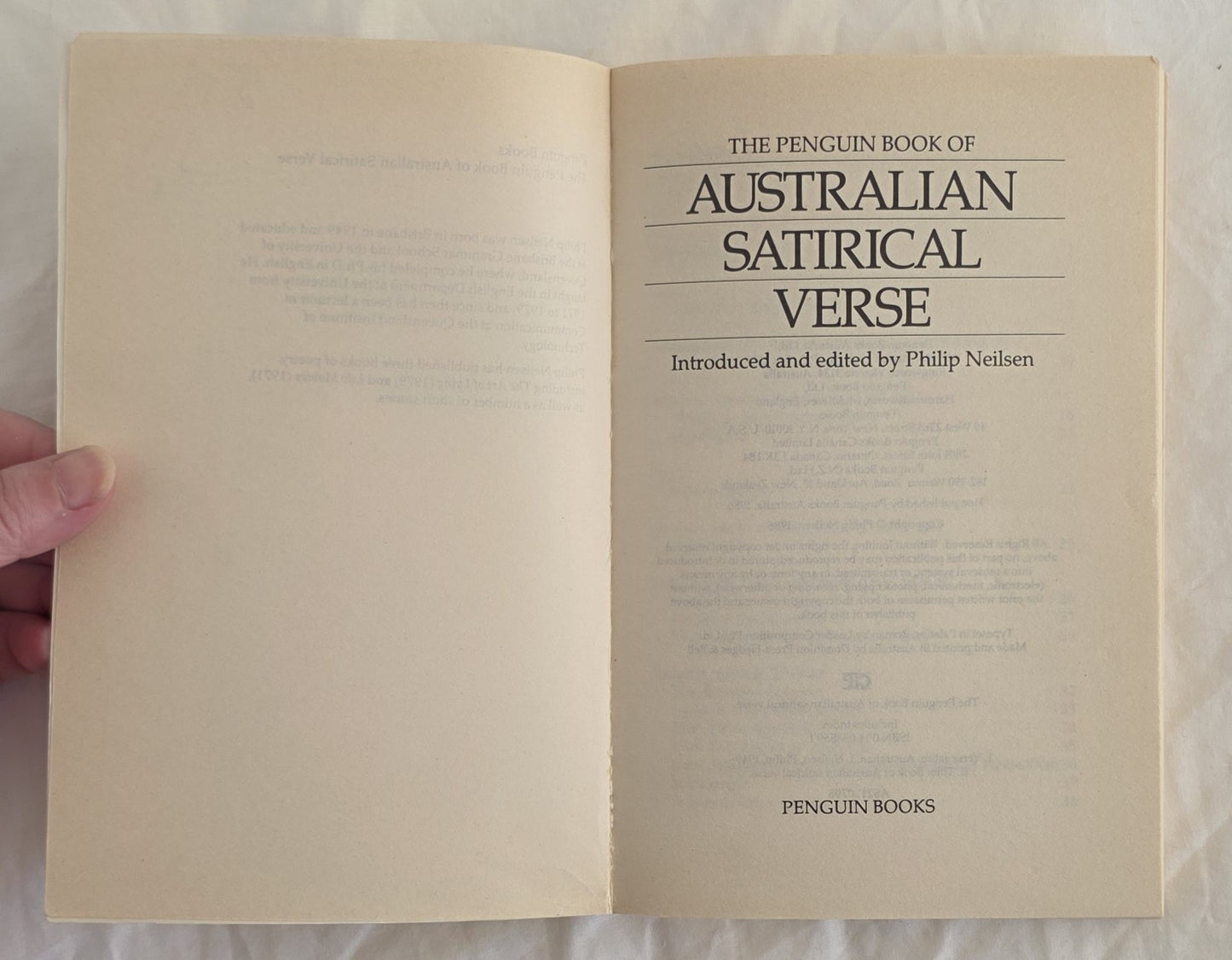 The Penguin Book of Australian Satirical Verse by Philip Neilsen