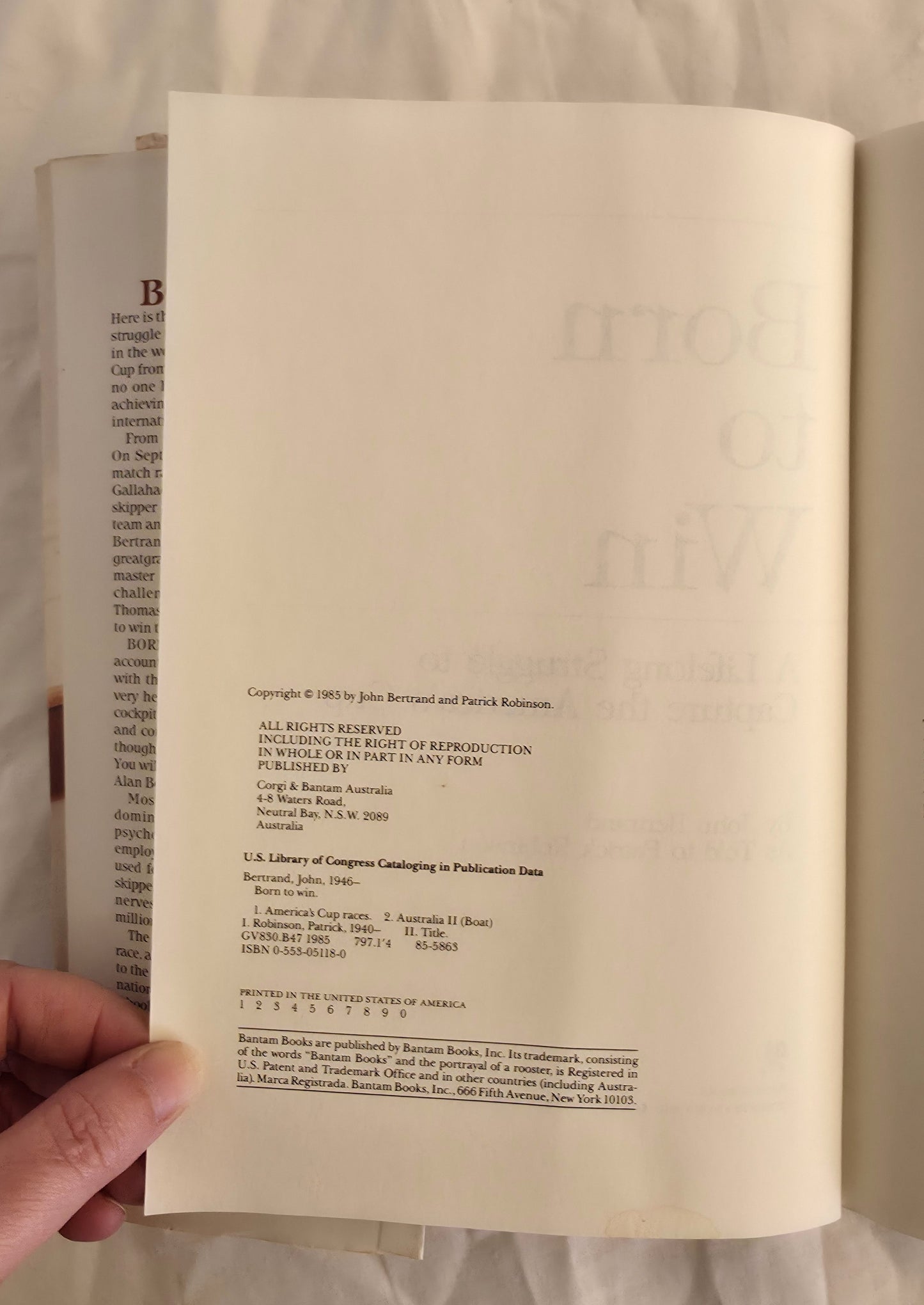 Born to Win by John Bertrand as told to Patrick Robinson