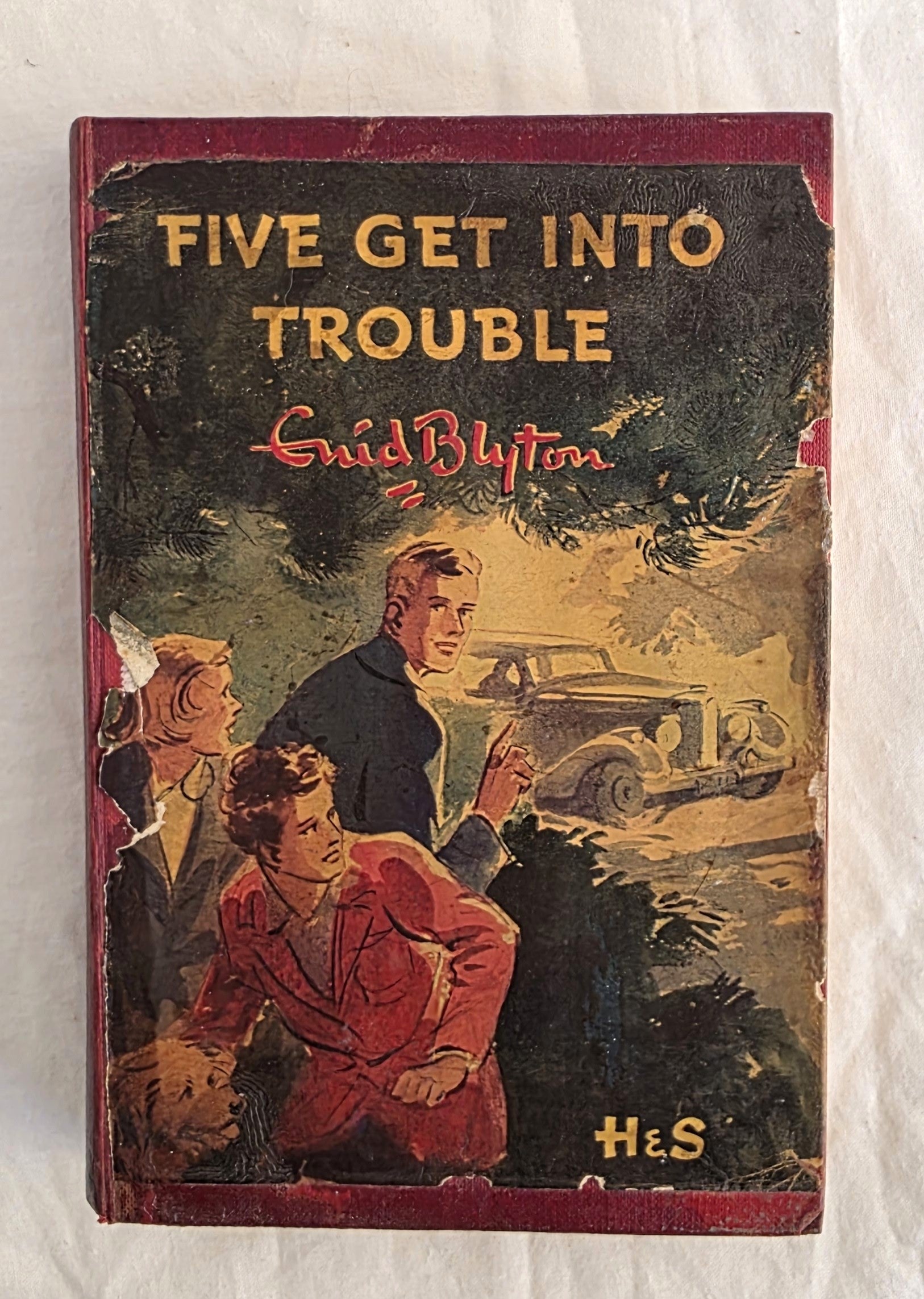Five Get Into Trouble
by Enid Blyton
illustrated by Eileen Soper