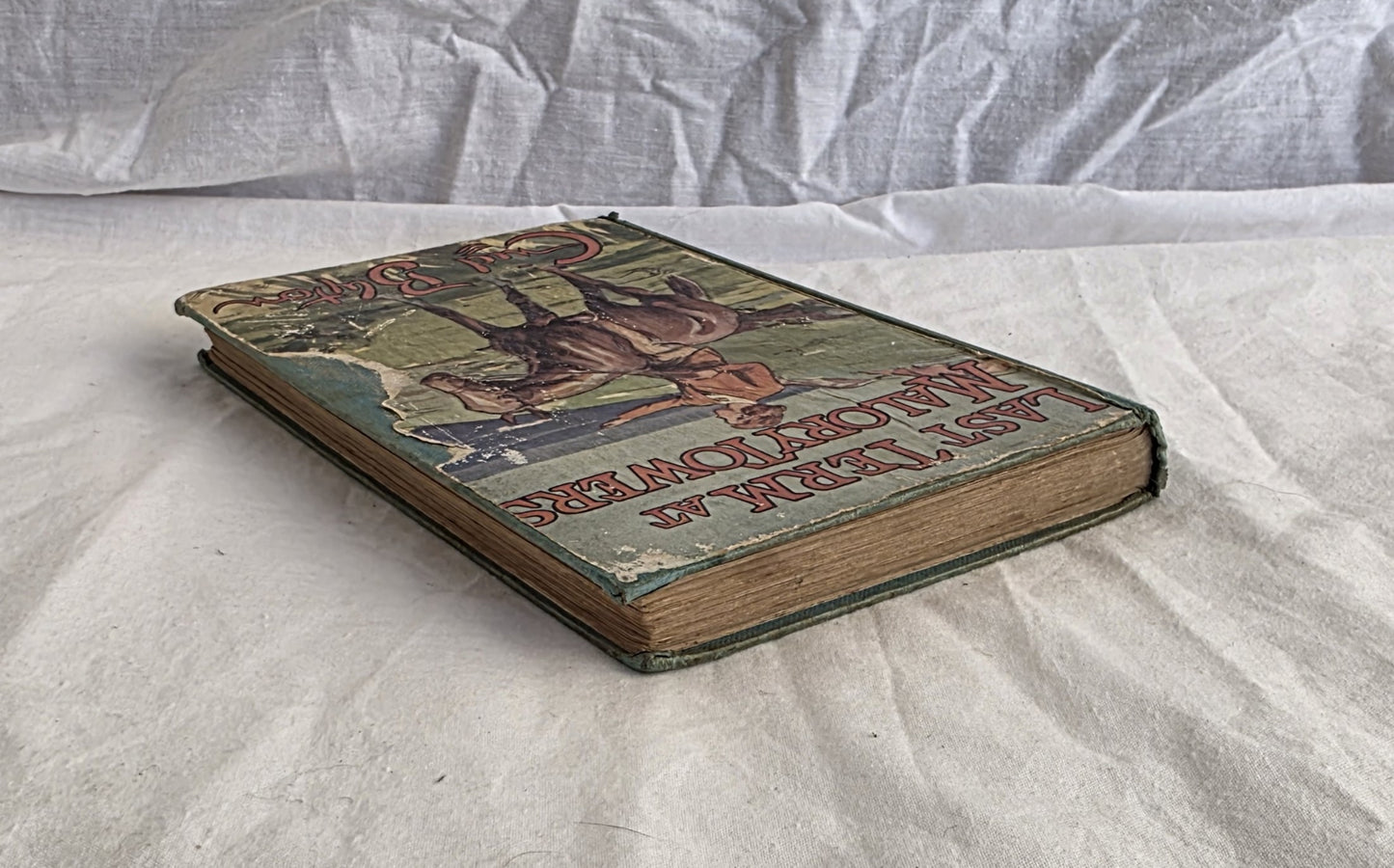 Last Term at Malory Towers by Enid Blyton