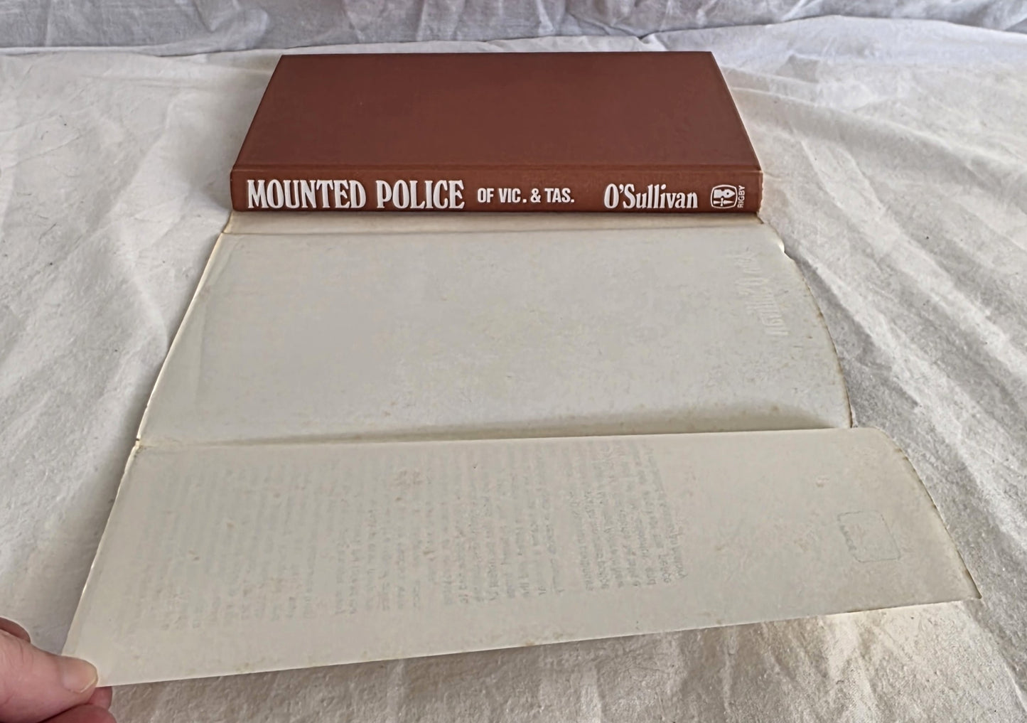 Mounted Police Of Victoria & Tasmania by John O’Sullivan