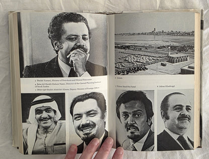 Oil Sheikhs by Linda Blandford