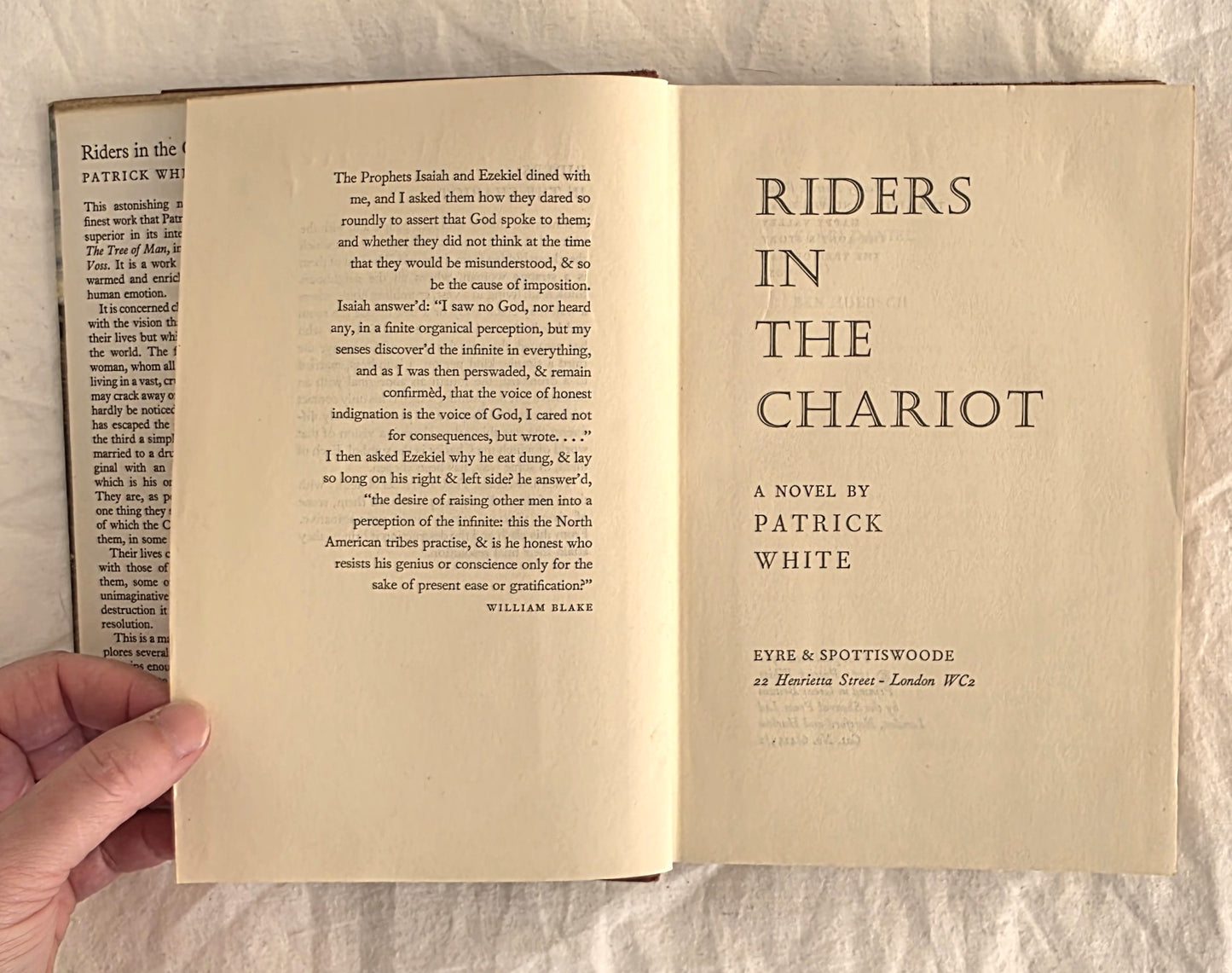 Riders in the Chariot by Patrick White