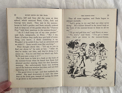 Secret Seven on the Trail by Enid Blyton