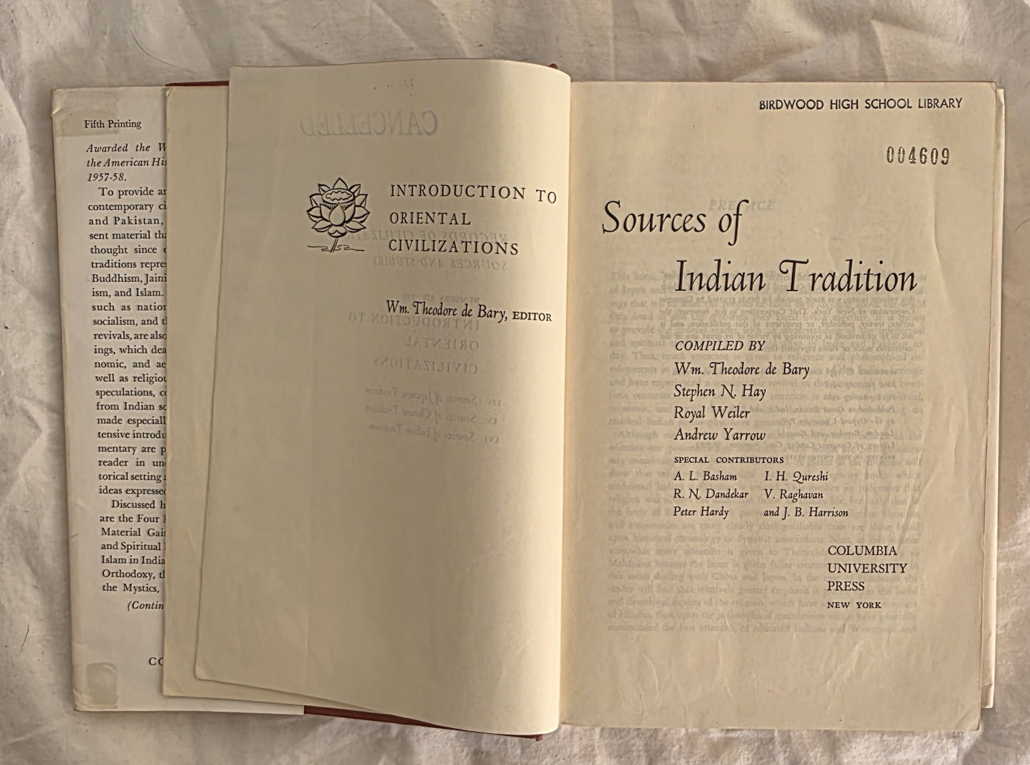 Sources of Indian Tradition by Wm. Theodore de Bary, Stephen N. Hay, Royal Weiler and Andrew Yarrow
