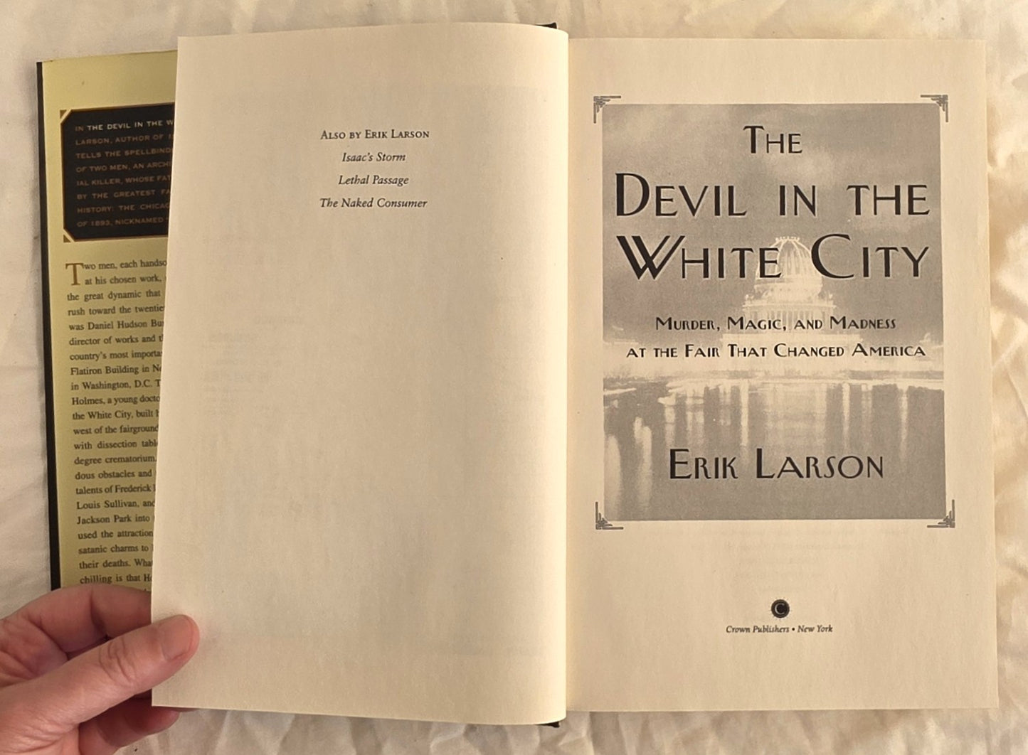 The Devil in the White City by Erik Larson