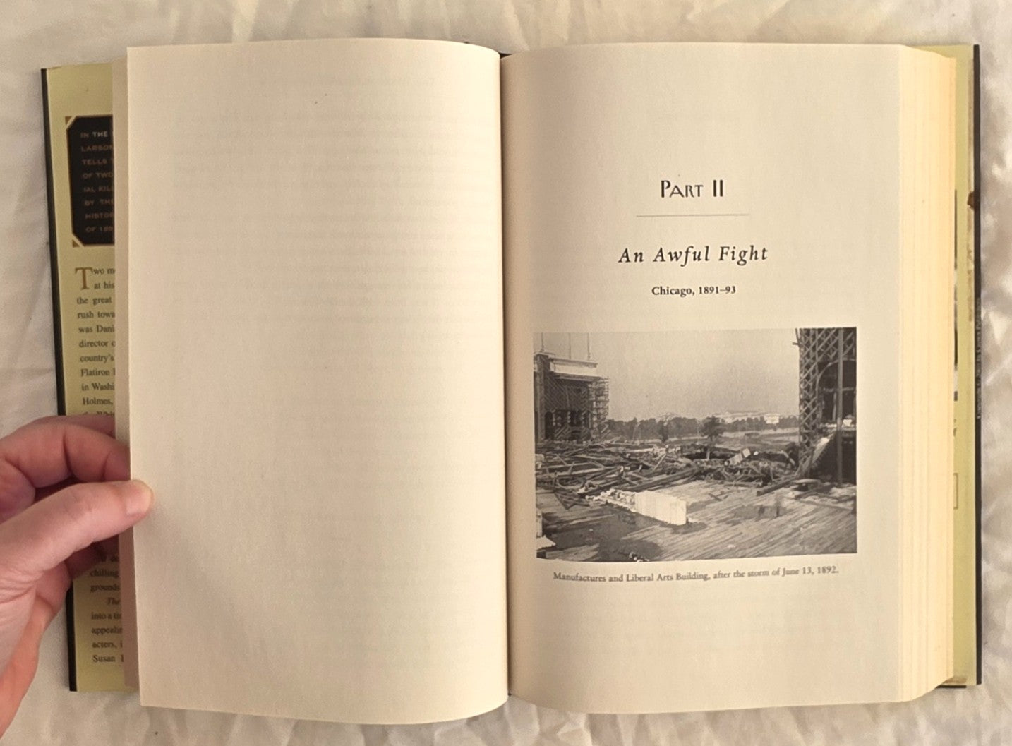 The Devil in the White City by Erik Larson