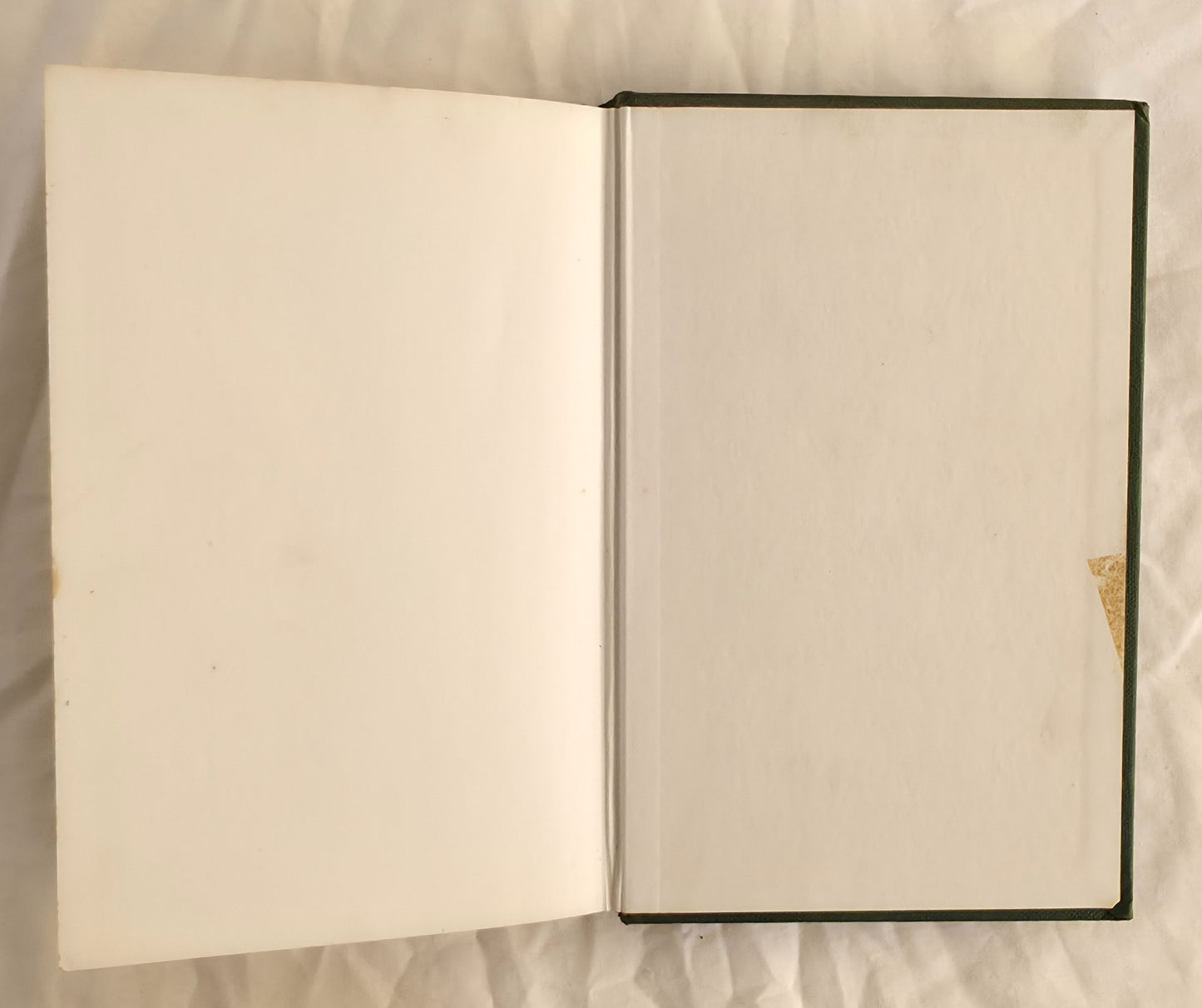 The Left-Hander from New Zealand by Bob Charles with Roger P. Ganem