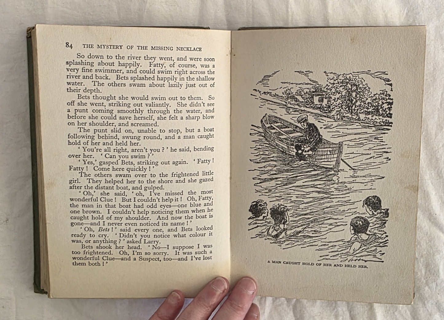 The Mystery of the Missing Necklace by Enid Blyton