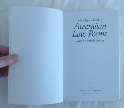 The Oxford Book of Australian Love Poems by Jennifer Strauss