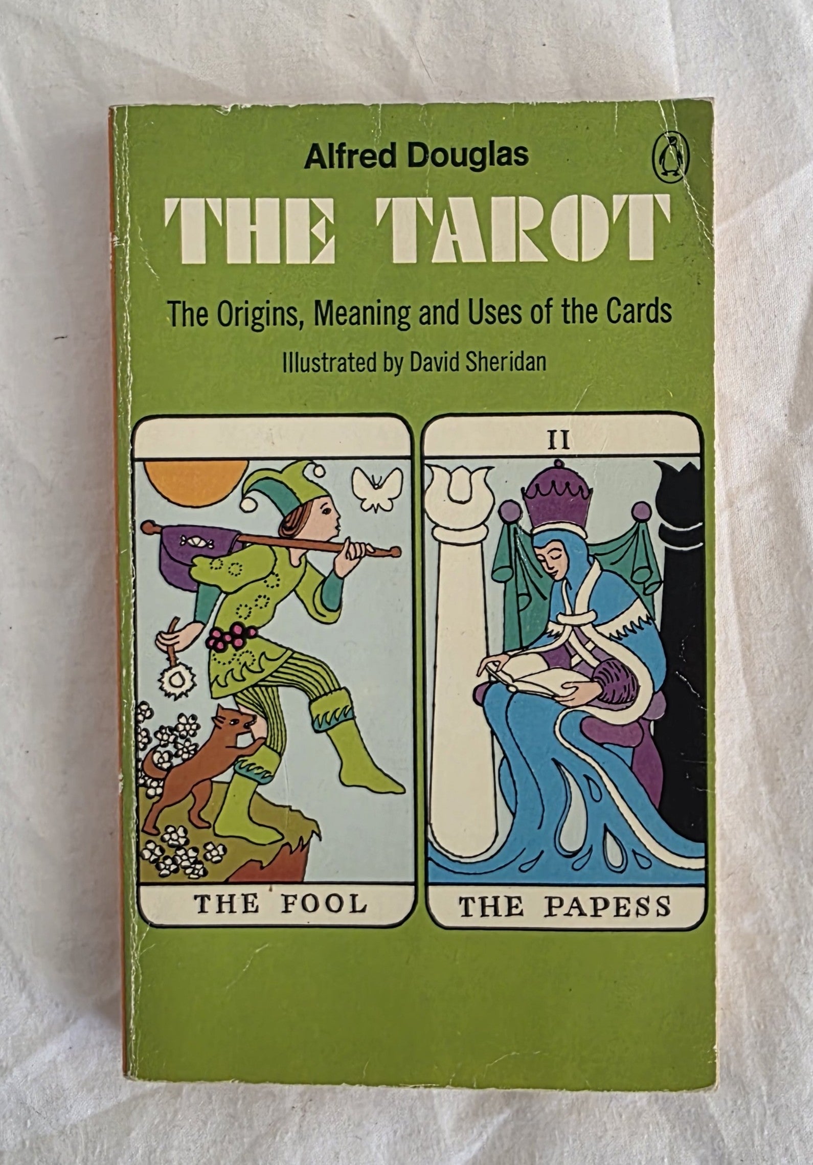 Book cover of 'The Tarot' by Alfred Douglas on a white background