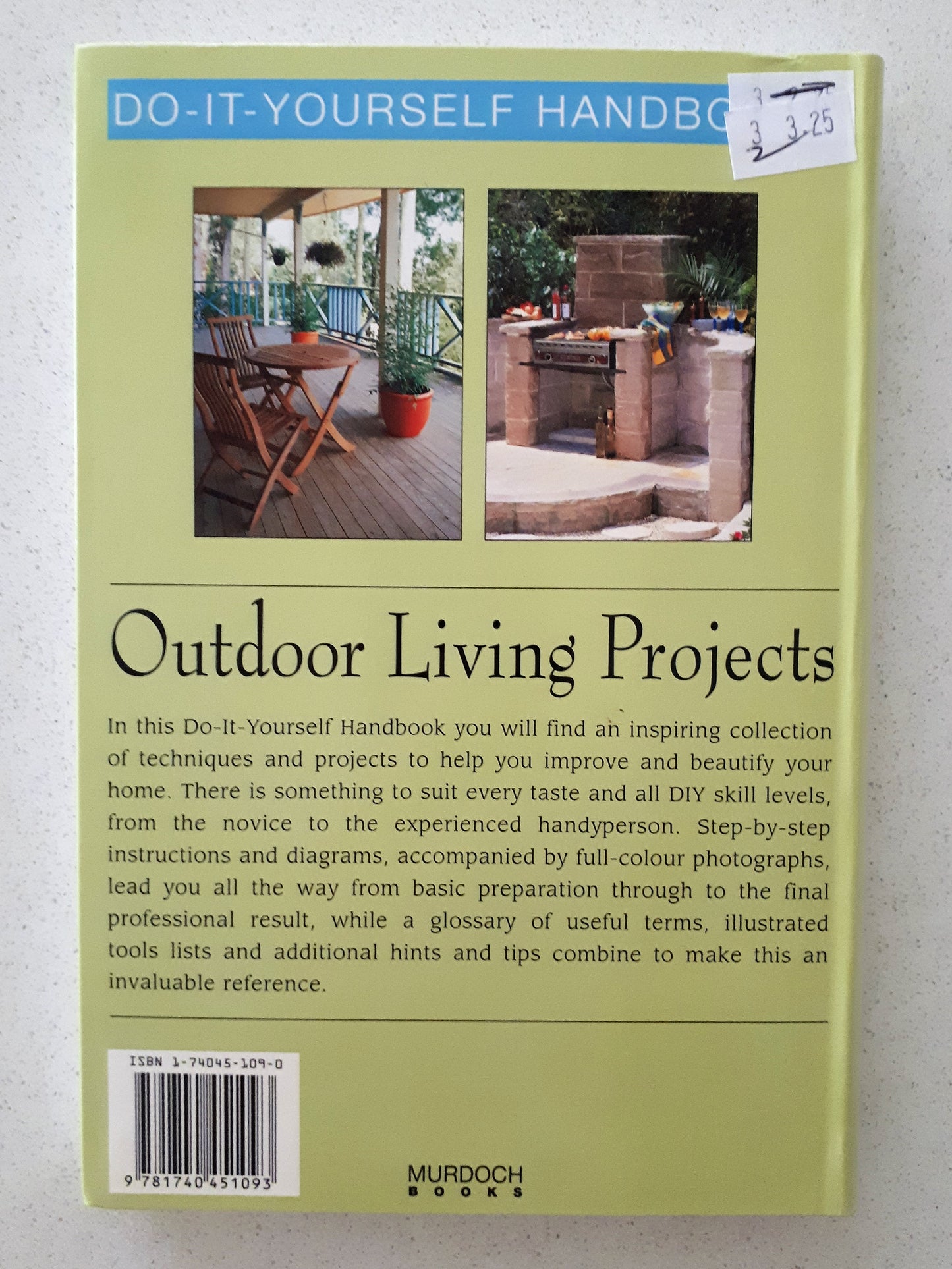 Outdoor Living Projects by John Bowler & Frank Gardner