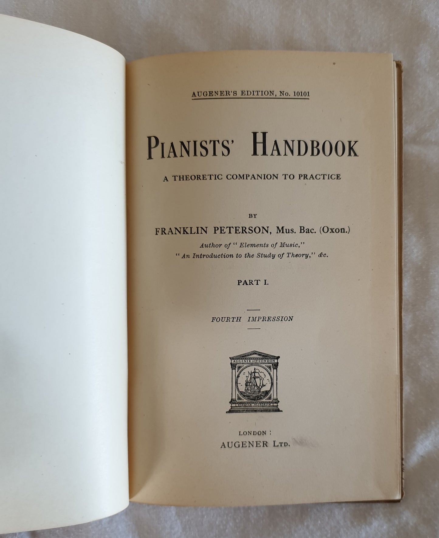 Pianist's Handbook by Franklin Peterson