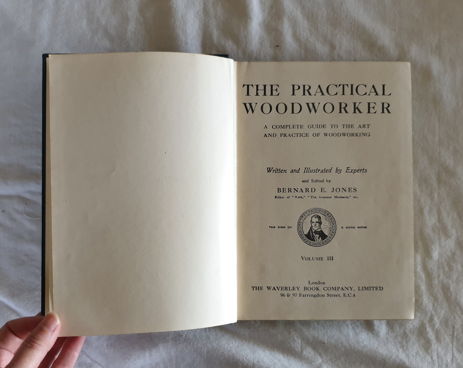 The Practical Woodworker by Bernard E. Jones - Volume 2