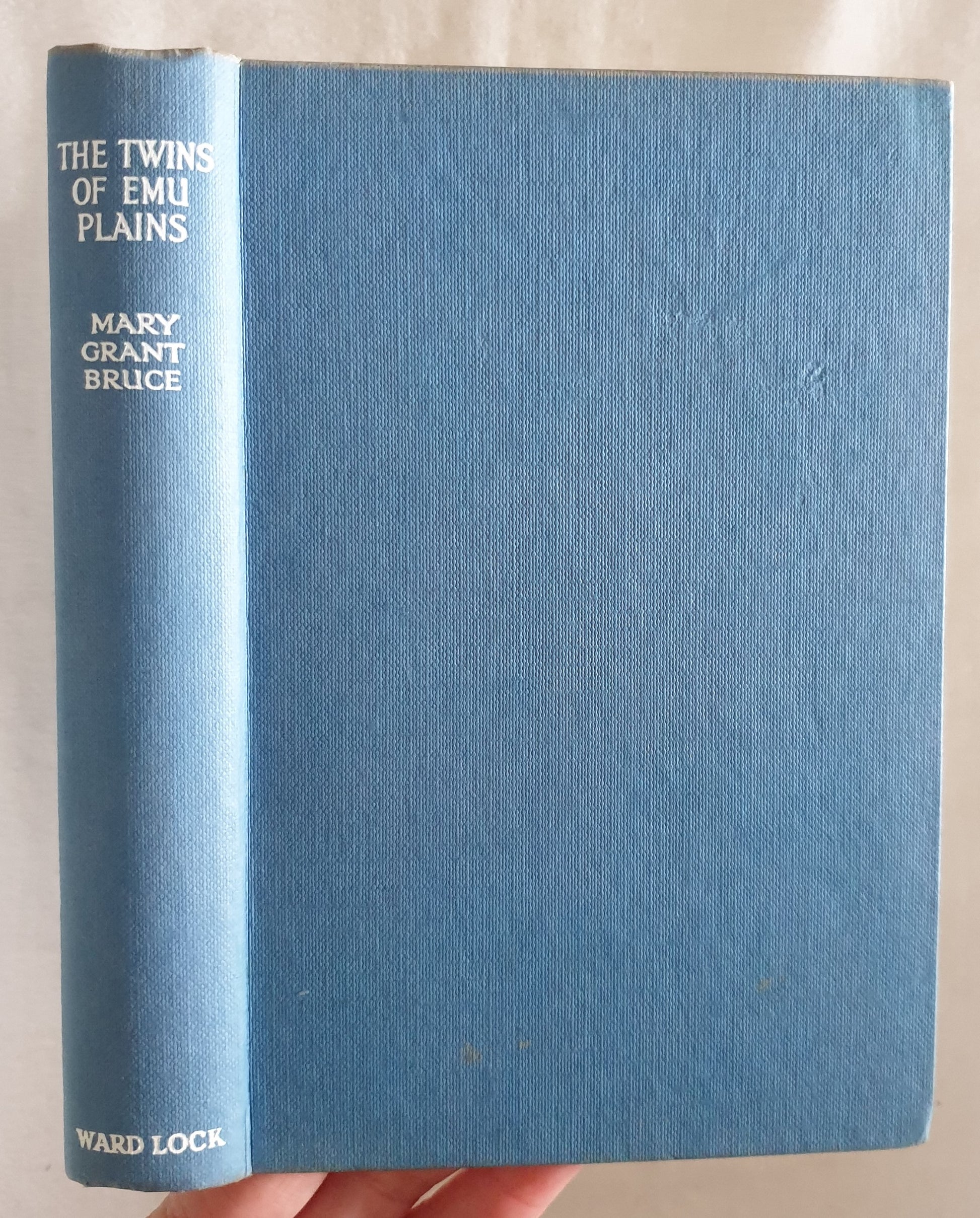 The Twins of Emu Plains by Mary Grant Bruce
