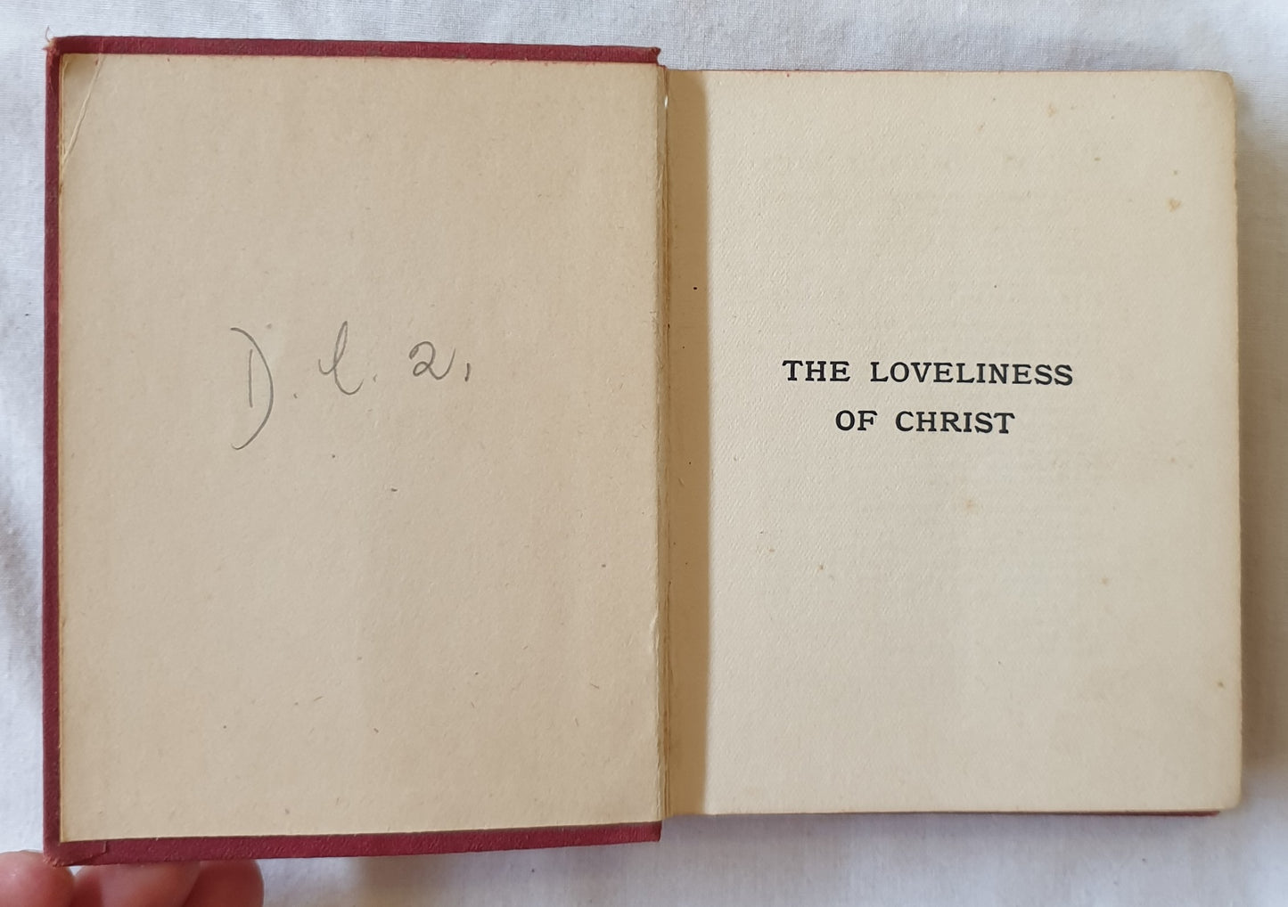 The Loveliness of Christ Selected by Ellen S. Lister