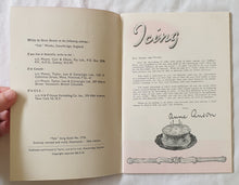 Load image into Gallery viewer, How to Decorate a Cake by Anne Anson