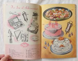 How to Decorate a Cake by Anne Anson